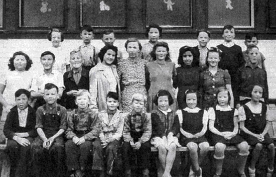 Mapleton Class of 44 (A)